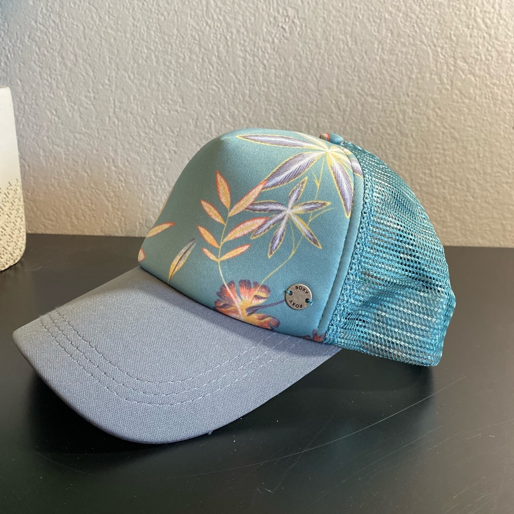 Cute Womens Roxy hat